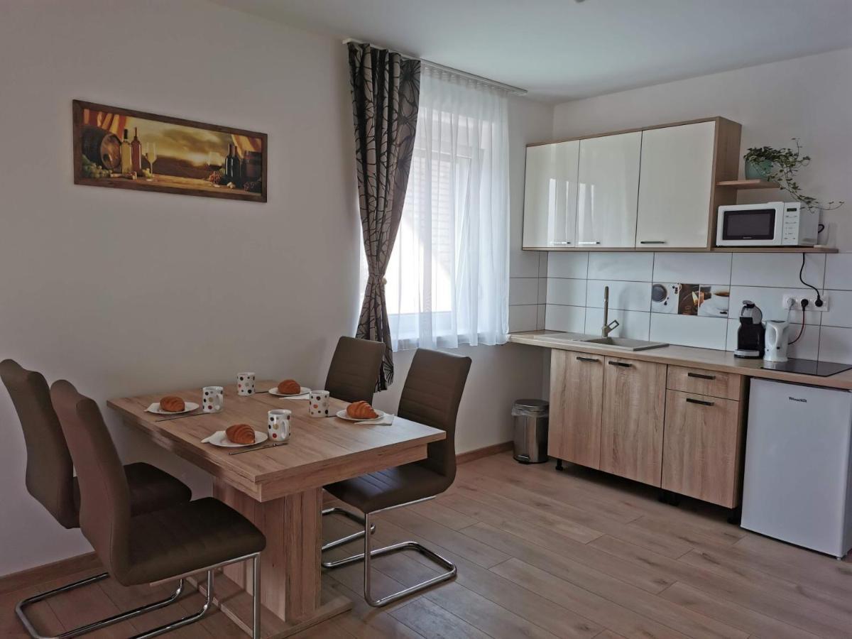 Dália Apartman Tihany Exterior foto